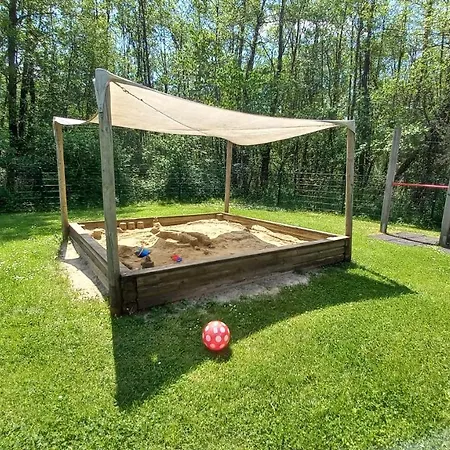 Lanz Haus Kmb Seeappartement Am Ossiacher See, Hallenbad, Skiarena Gerlitzen Appartamento *