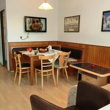 Lanz Haus Kmb Seeappartement Am Ossiacher See, Hallenbad, Skiarena Gerlitzen Tschoran