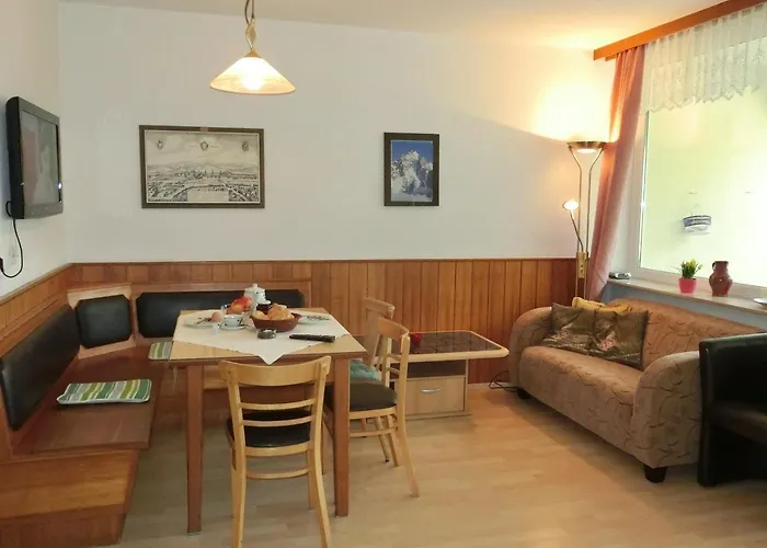 Lanz Haus Kmb Seeappartement Am Ossiacher See, Hallenbad, Skiarena Gerlitzen * Tschoran