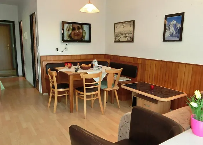 Lanz Haus Kmb Seeappartement Am Ossiacher See, Hallenbad, Skiarena Gerlitzen Tschoran