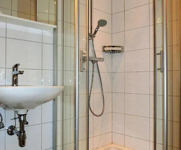 Lanz Haus Kmb Seeappartement Am Ossiacher See, Hallenbad, Skiarena Gerlitzen